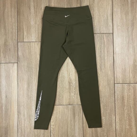 Nike Dri-Fit Leggings Green Leopard Swoosh Ankle Length Women’s Medium - Picture 2 of 12